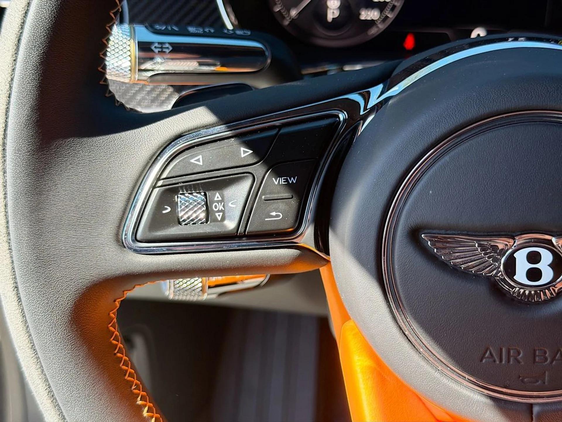 mph039_752592834_30d47f17b4d1ed647643a2e016b1205bx_80db2857f9