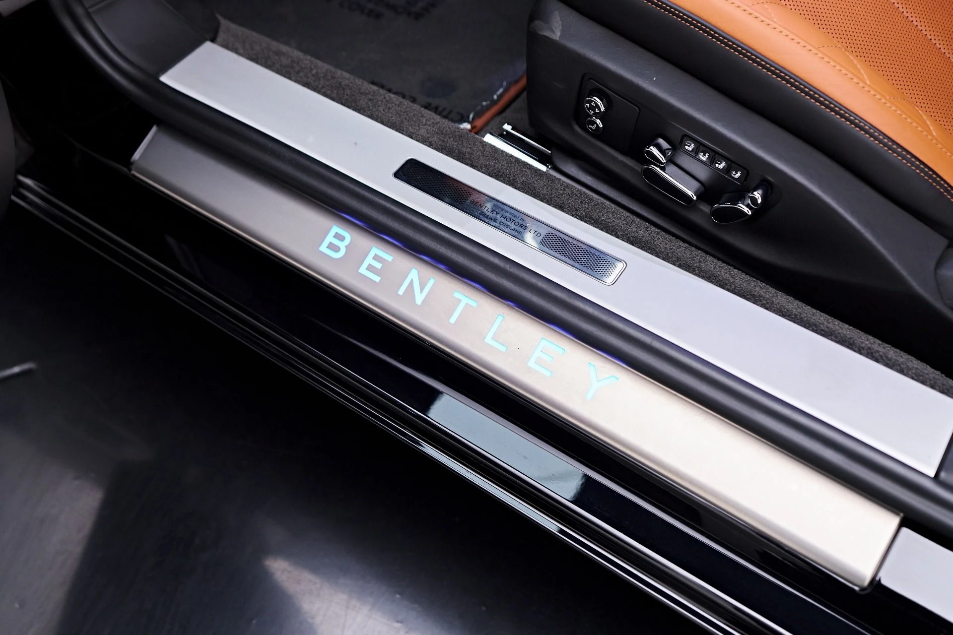 mph039_758983295_Used_2020_Bentley_Continental_GT_1751074598_da87e99d5c