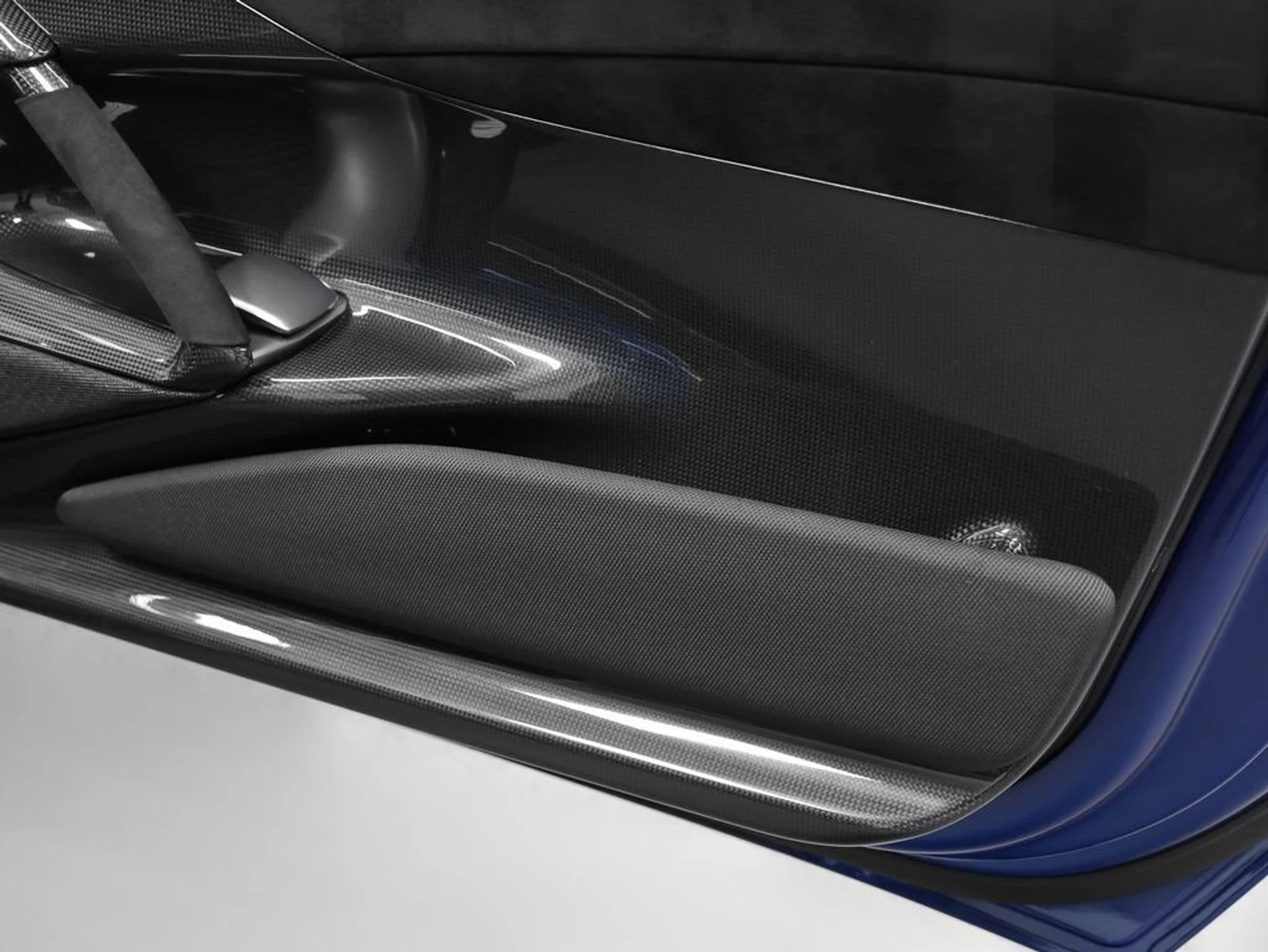 mph039_760153123_40_36389f330e