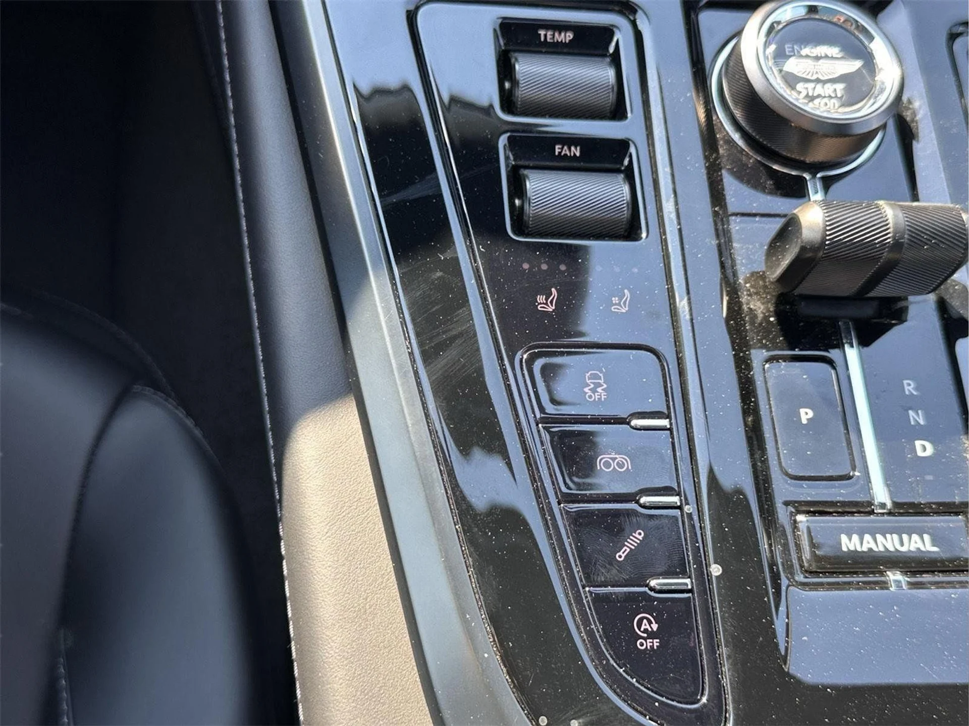 mph039_76273875_20c6b550ecd3f8ce36a2ffd16aa5e693_4e0246b2bc