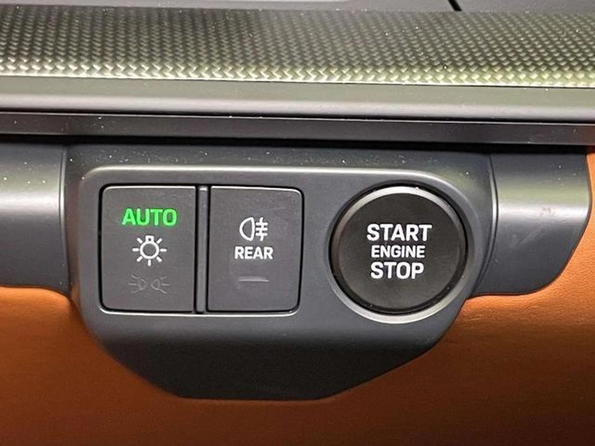 mph039_781199355_pc1f2_Al_ZOLQ_2m_RX_Xb_Losn_H7_Ac_0782bcbe57