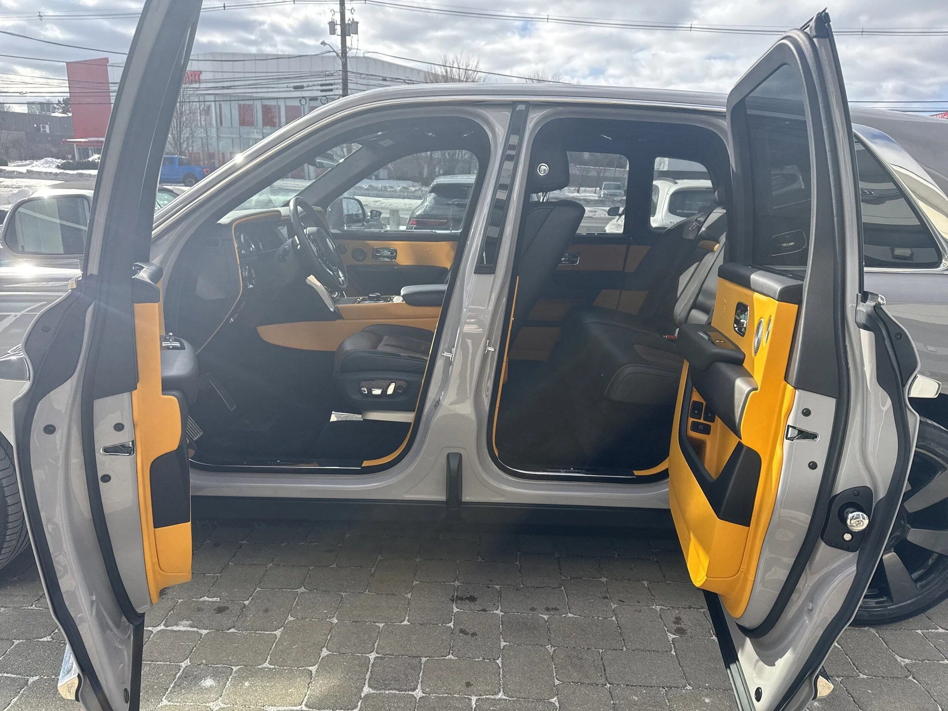 mph039_781258431_e9dff13ed43a95c675c7d9ac60844651x_de505191dd