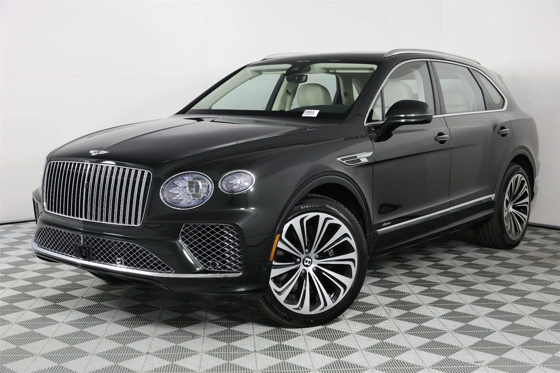 mph039_787358517_c3bef5c498ff6d679a32745dbf153526_886802e138