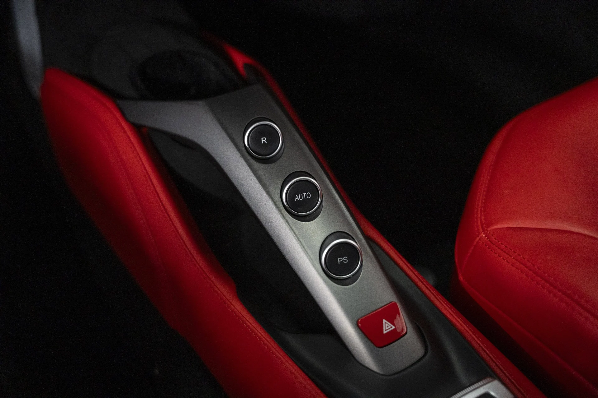 mph039_787829008_8ab522cc7d654621bb4ffb6b2d0b1f3a_7a521a1420