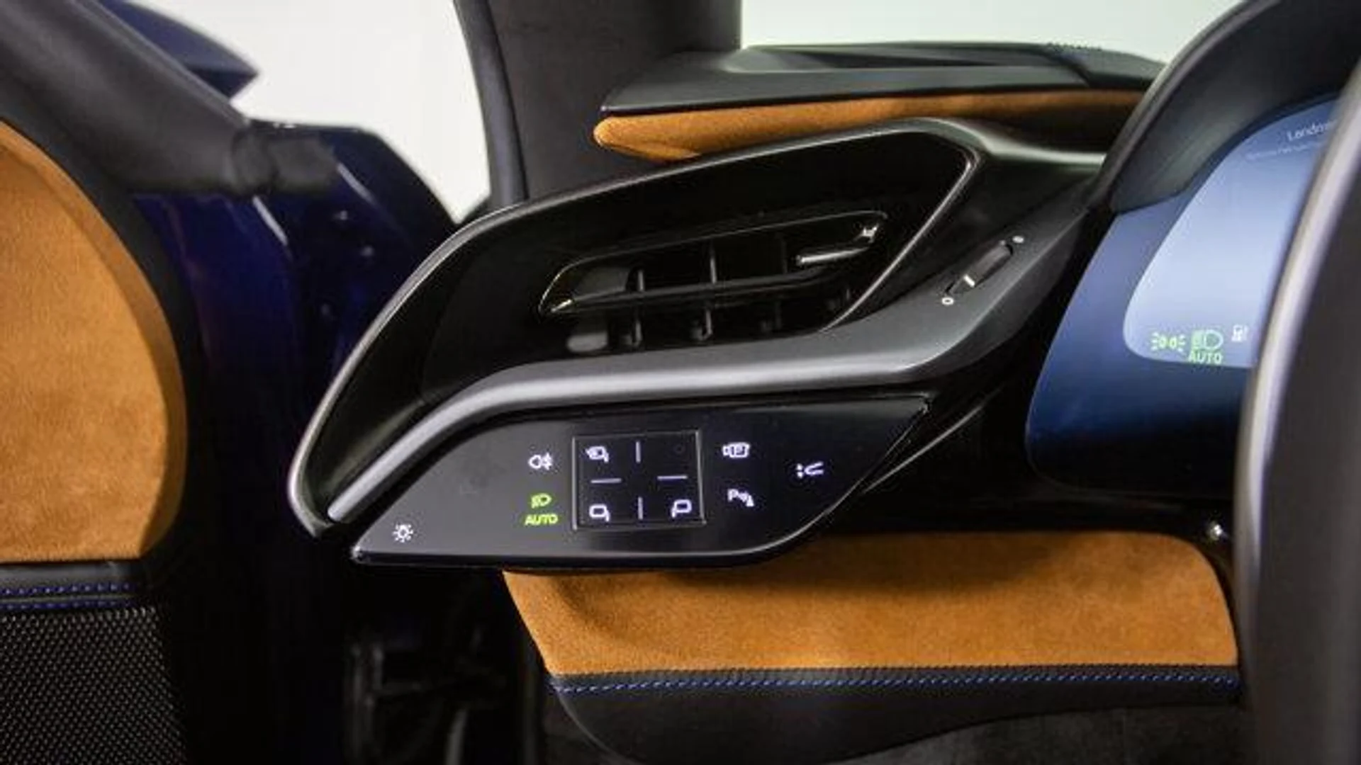 mph039_792256977_QN_io1_EHT_1_KKBF_9_Ib_g_Qp6acis4_c4d8728dba