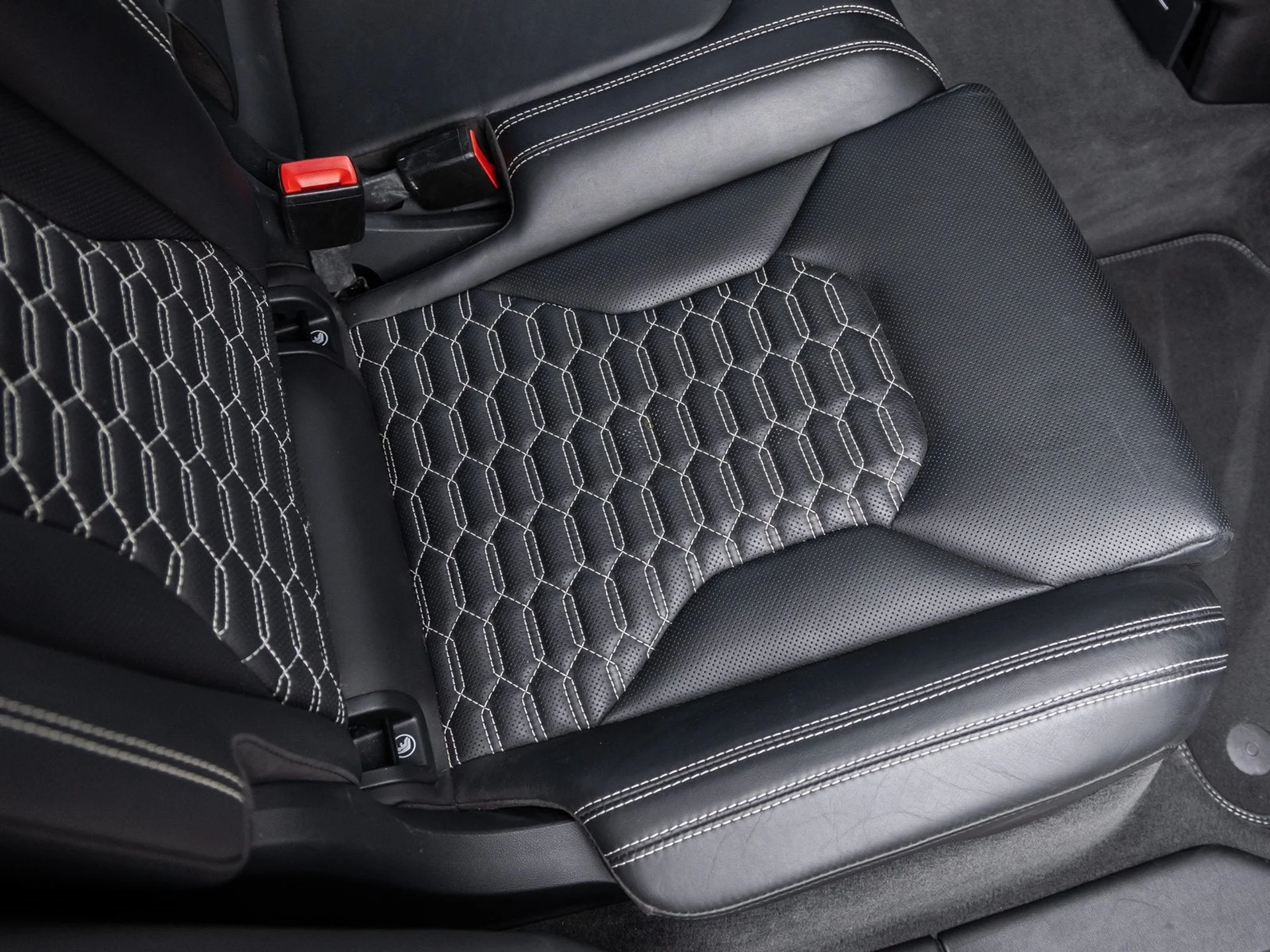 mph039_794812925_40_1eb86bed74