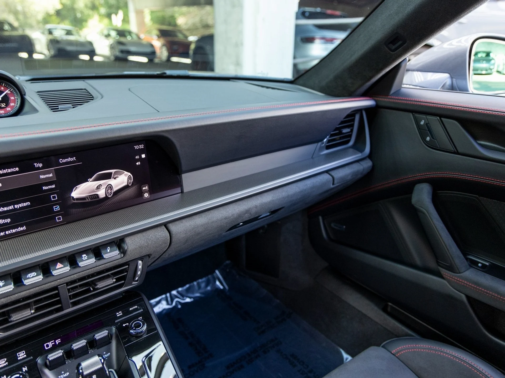 mph039_799084313_40_5e85ecbfb1