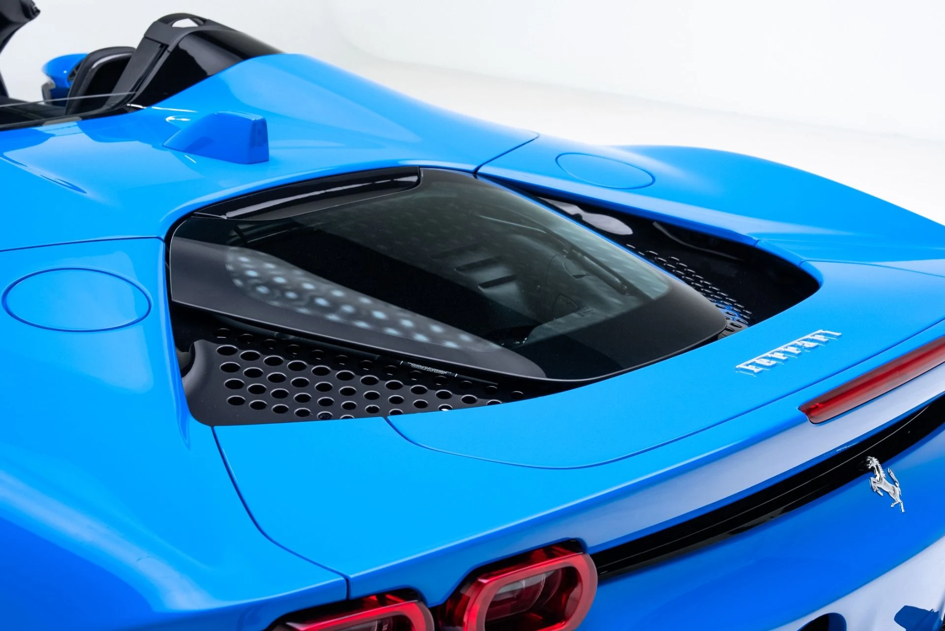 mph039_810960945_Used_2024_Ferrari_SF_90_Spider_1772738738_1b367c8c0f