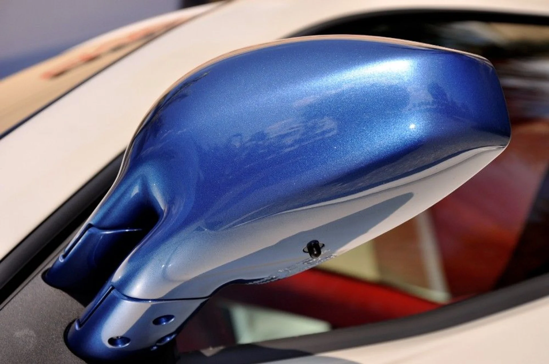 mph039_82648428_81_p40_l_8bb029a278