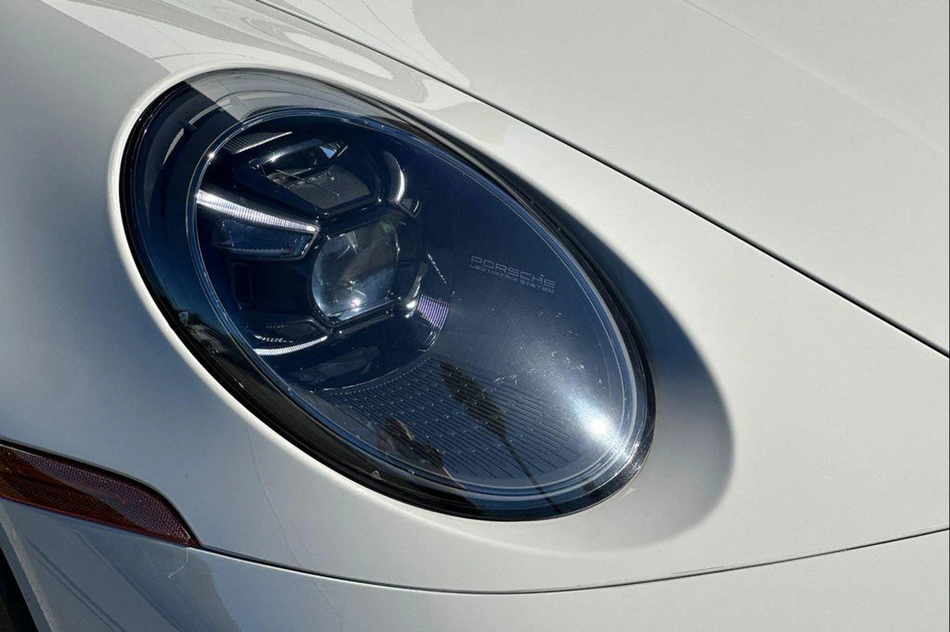 mph039_831098678_y5g5_Ved_SU_1dogt_G858xp_G_Dz_B_Nos_4ccaad8549