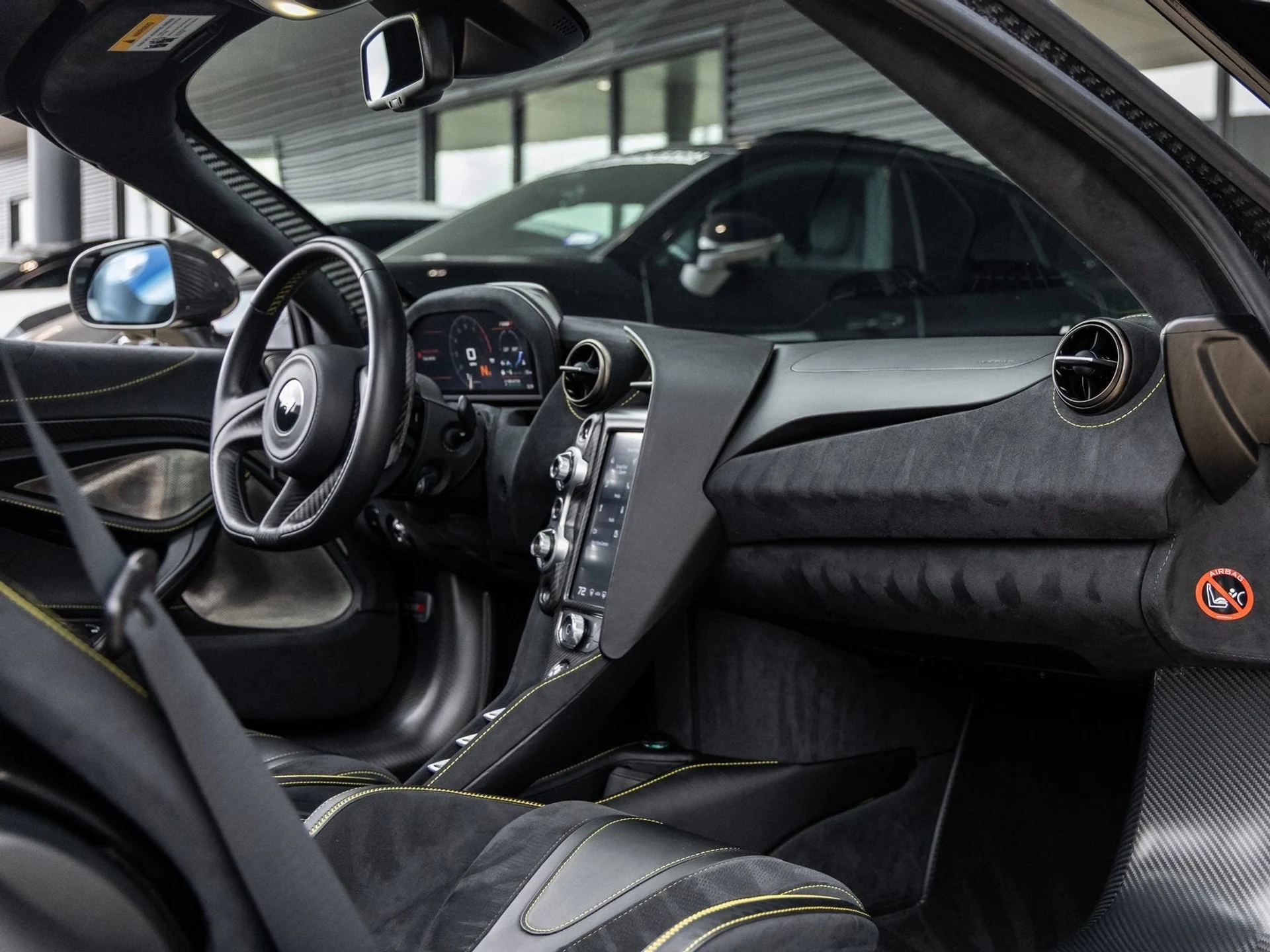 mph039_834746163_40_f5289a2486