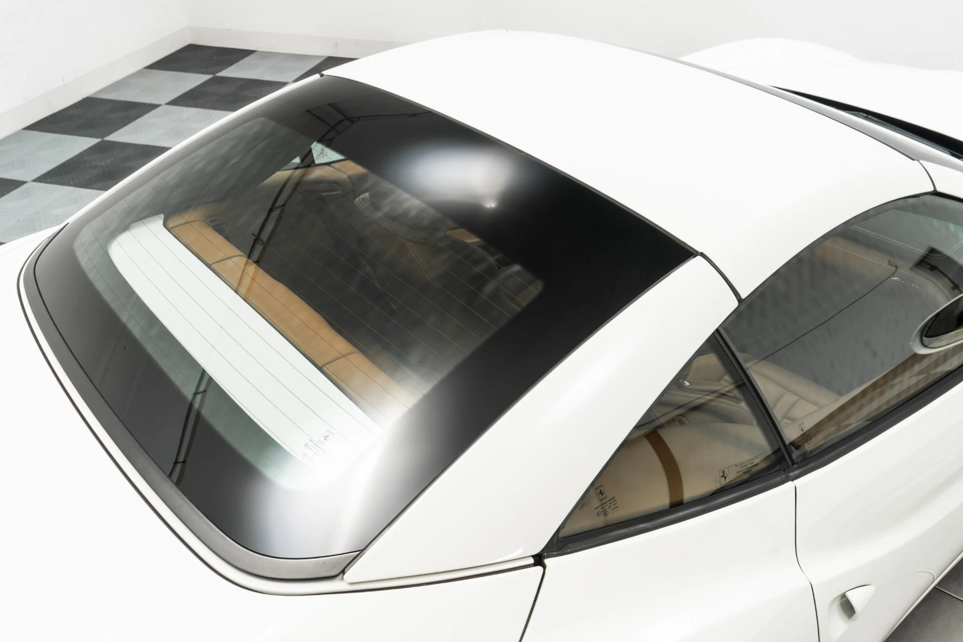 mph039_839010724_Used_2014_Ferrari_California_1756832165_baa5e94346
