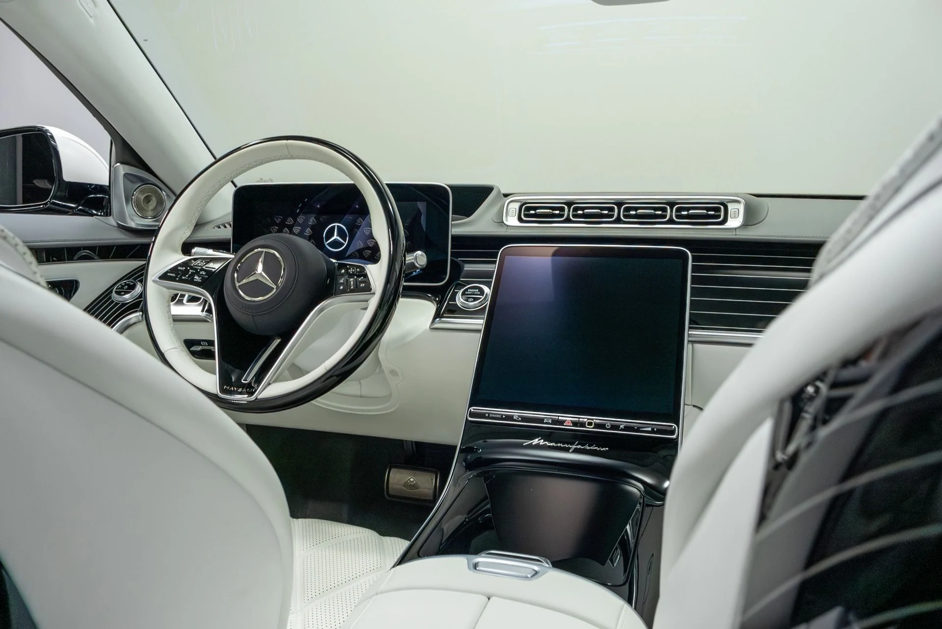 mph039_855476127_Used_2023_Mercedes_Benz_S_Class_Maybach_S_680_4_MATIC_1776091551_7e9ddd81b7