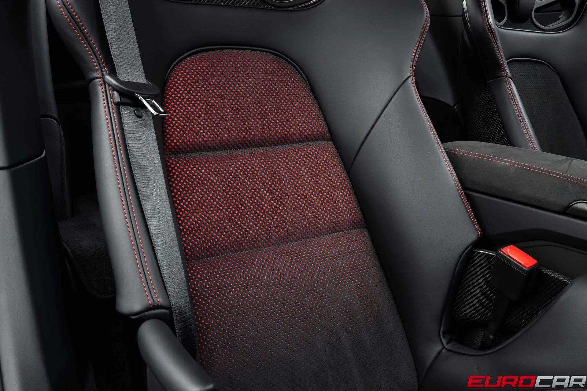 mph039_862958956_5216f023_1a8c_4bd3_b7e8_09bf899e8506_889f20d5d2