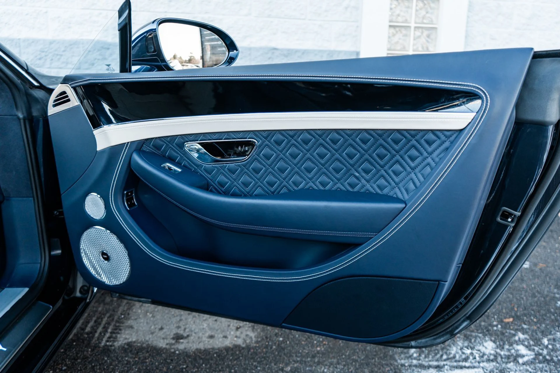 mph039_862991566_5b827f84_2ba3_4881_bd3b_c29bf99212fa_52383ef77b