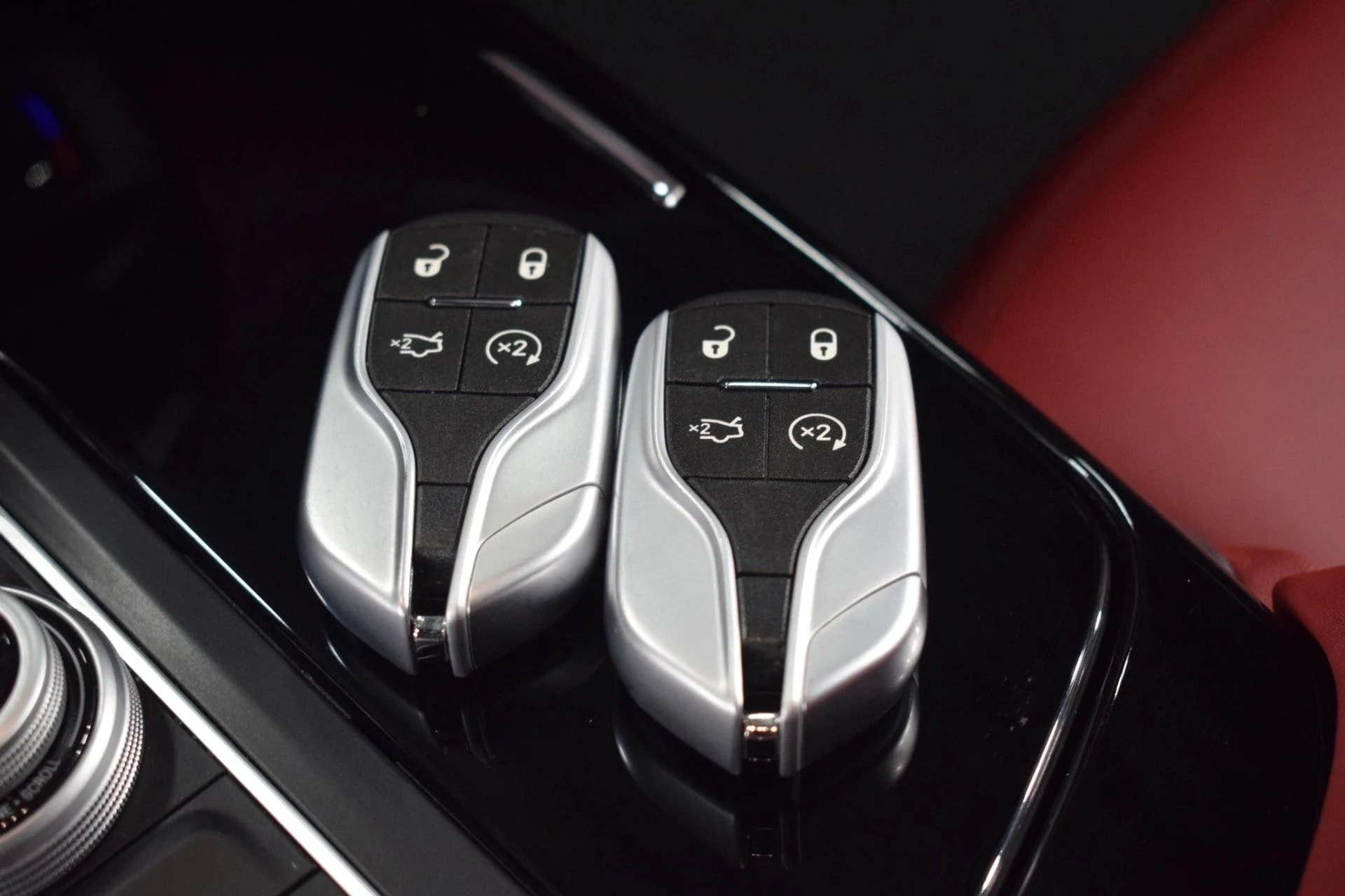 mph039_863263055_a19ca501bf52358623c5e64fff218cbfx_be34ce682e