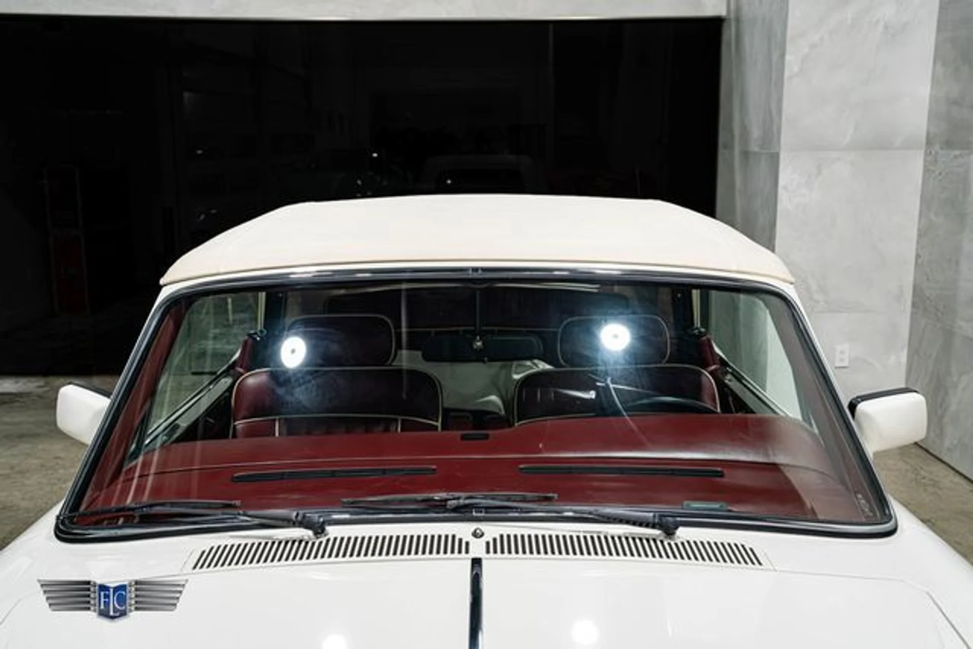 mph039_886543794_used_1988_rolls_royce_corniche_cv_9689_23071252_44_640_5496f58f62