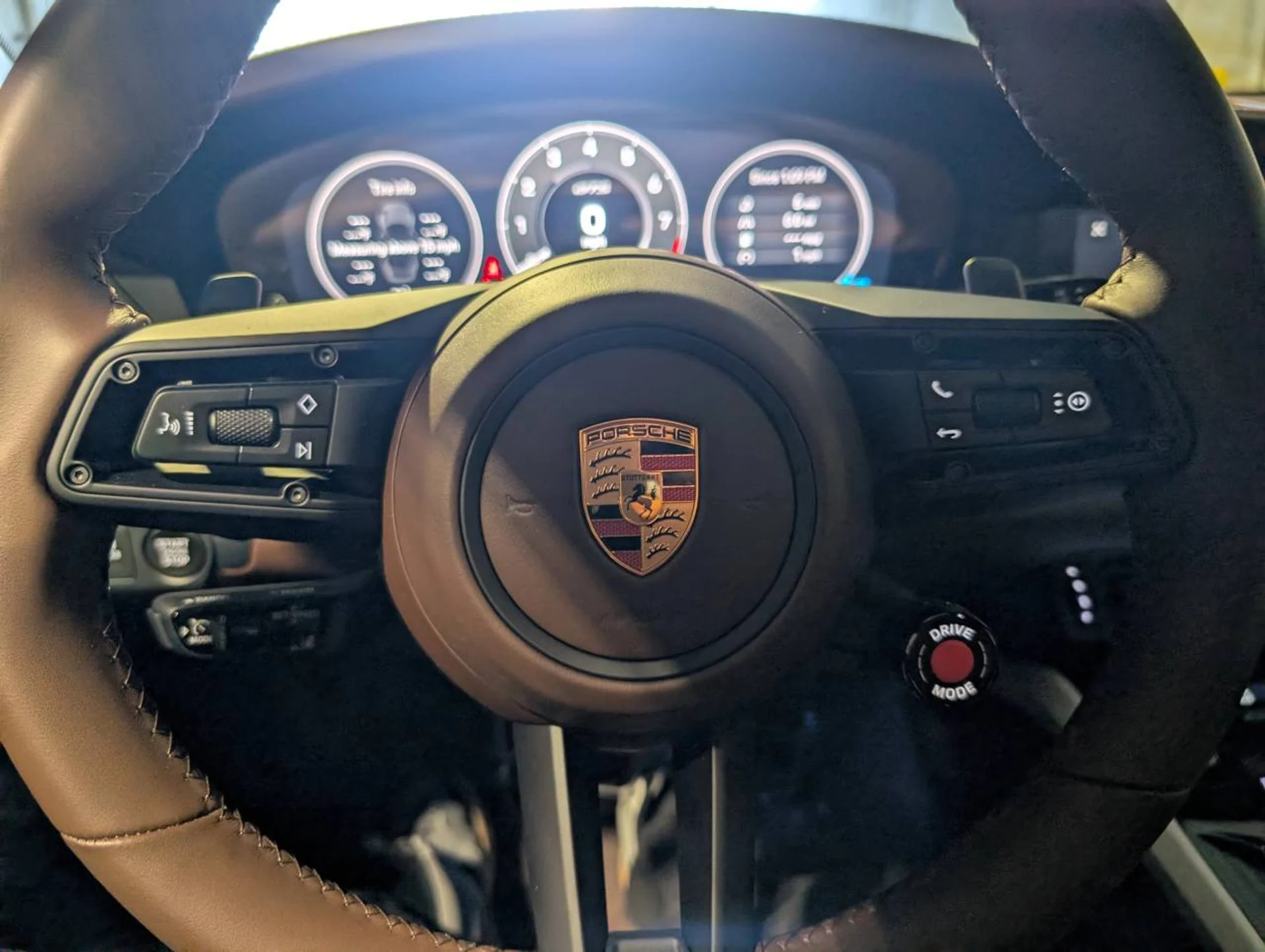 mph039_888880125_b08a061bb6ca55d4767c857f7c9e8e62x_d274b165ba