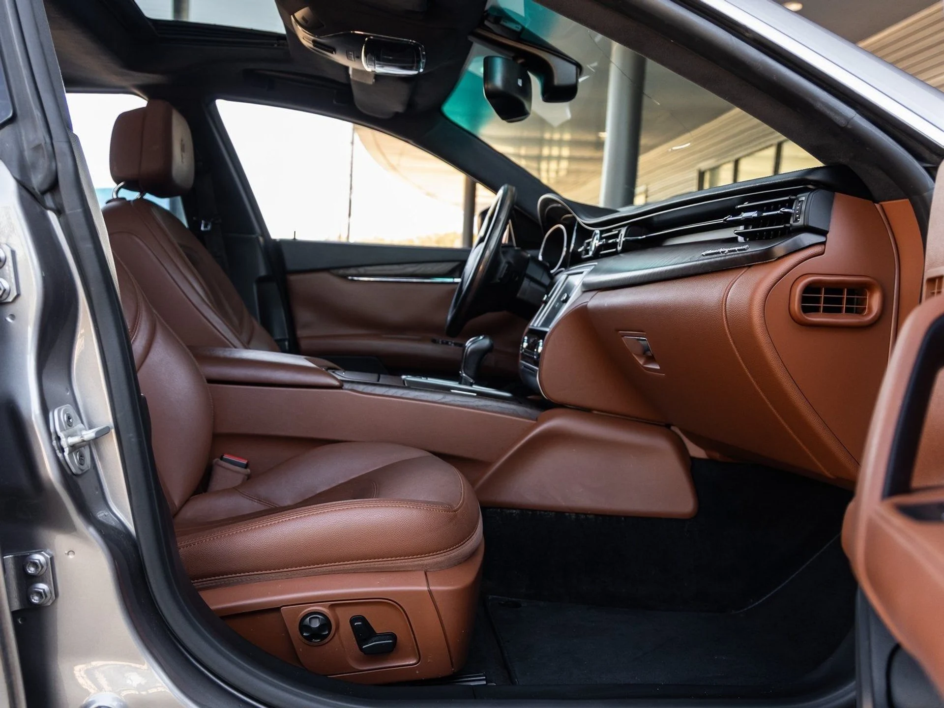 mph039_889689342_40_087160aa26