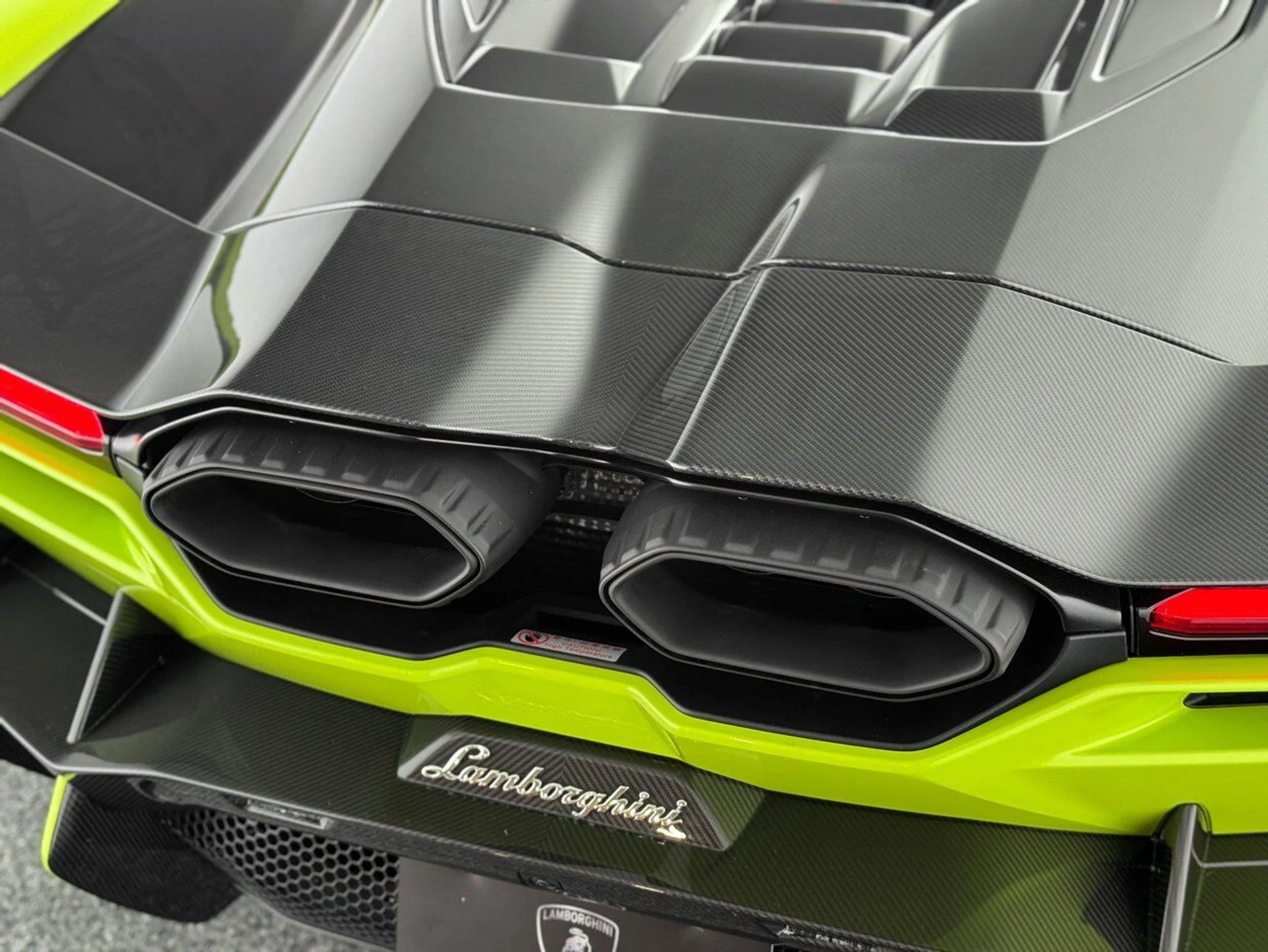 mph039_891252860_01ef2cf4f2894fae52b50993fb49cab6_2c9af74f74