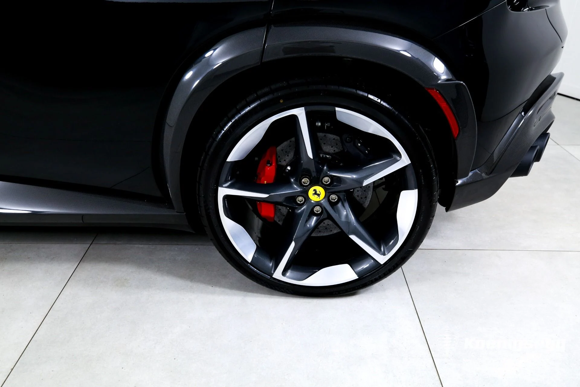 mph039_895876463_Used_2025_Ferrari_Purosangue_1756310010_5887548bea