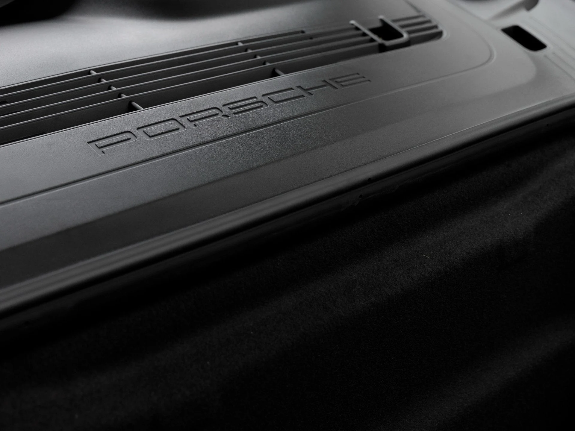 mph039_902029145_40_2845d3c146