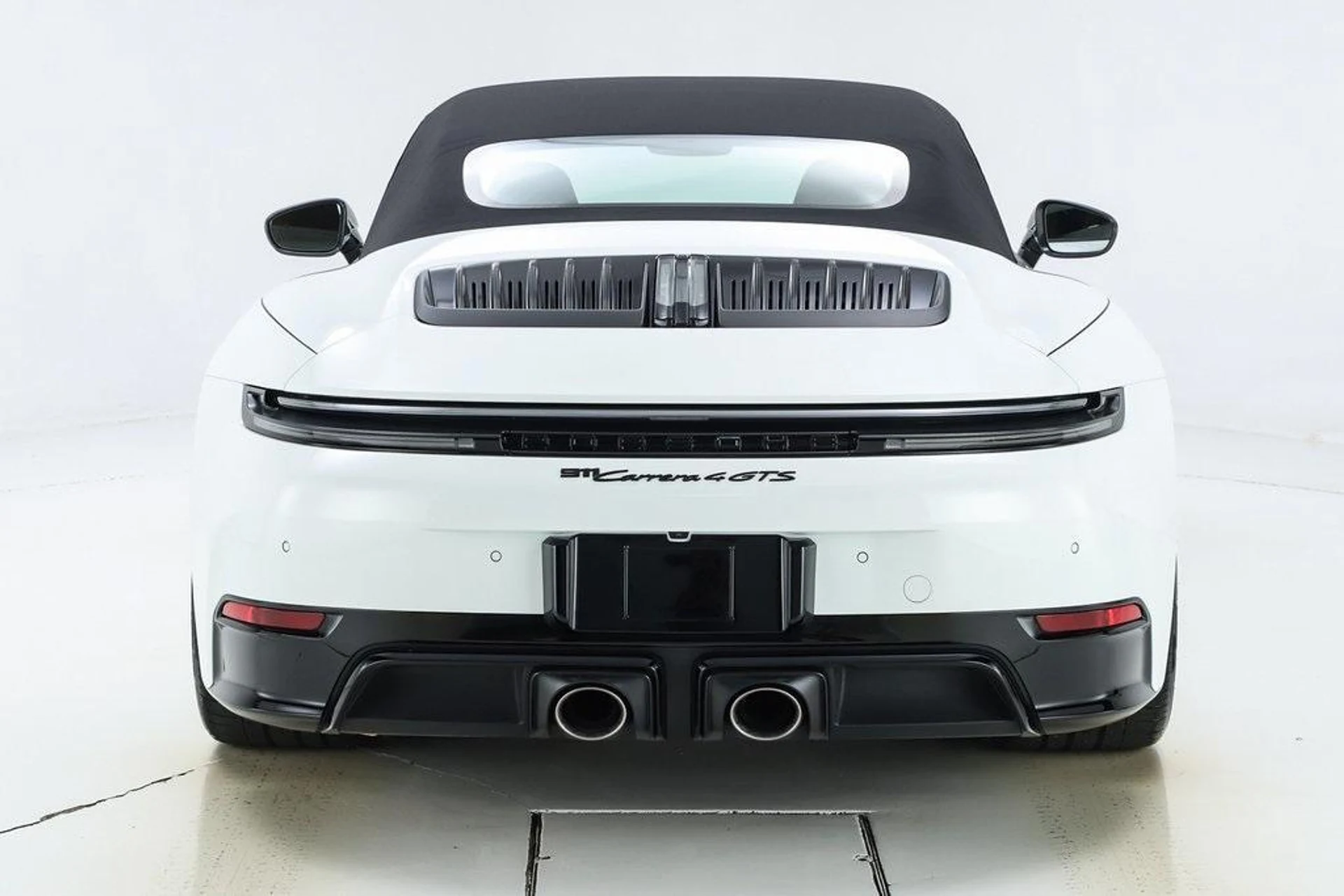 mph039_90491146_bqe_Ybl_Wfl6_Hf_Cr_Xtk4m_G21_NT_70k_f8576239e3