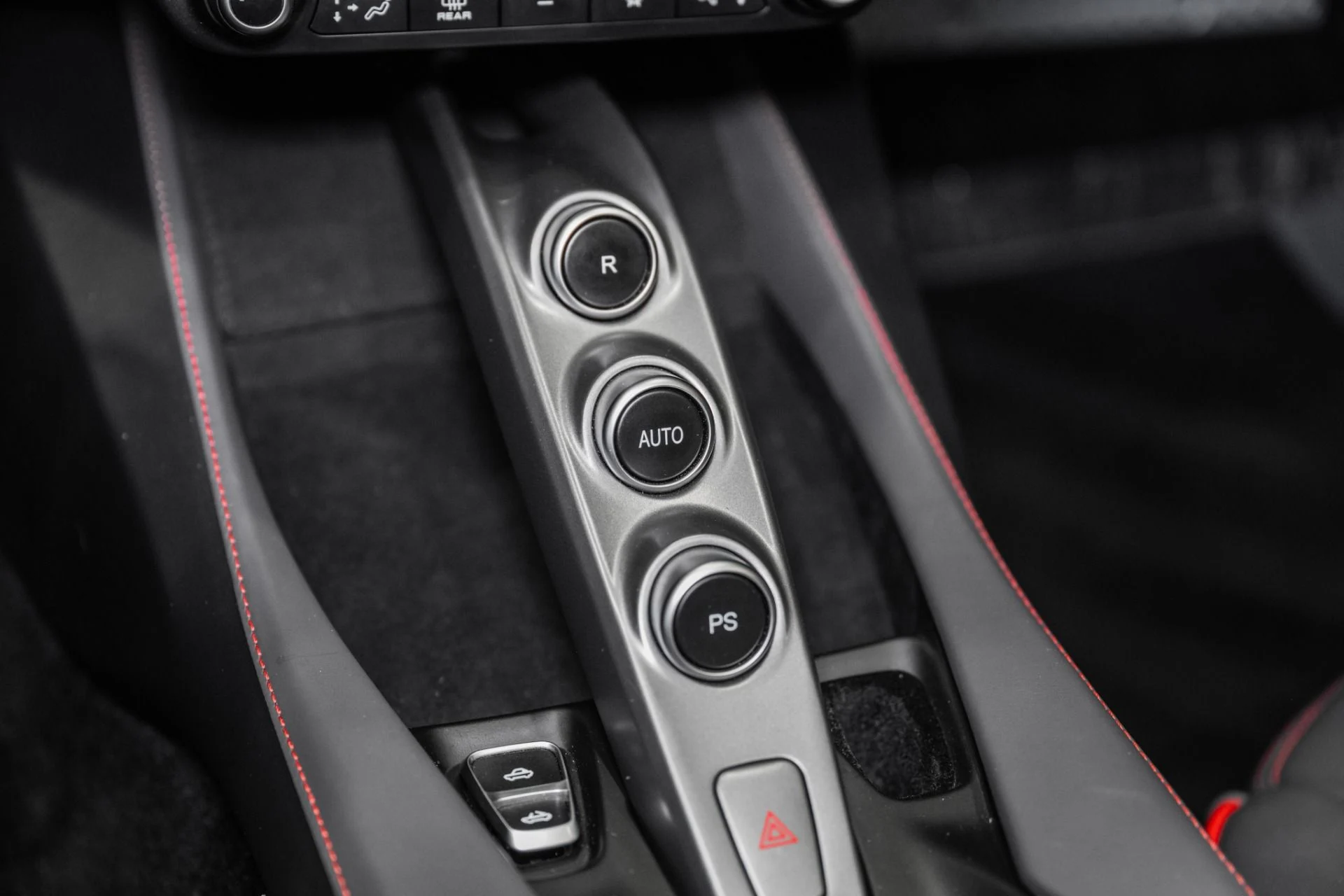 mph039_914507400_Used_2019_Ferrari_Portofino_1780718714_376bc677c7