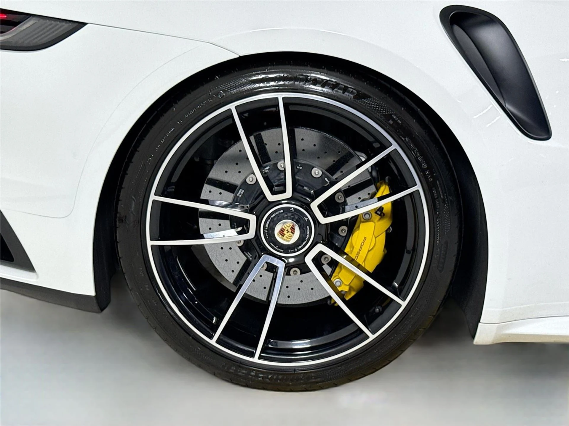 mph039_915650038_329354b98308a034c9e8ca70d856ace7_fd3e606fb4