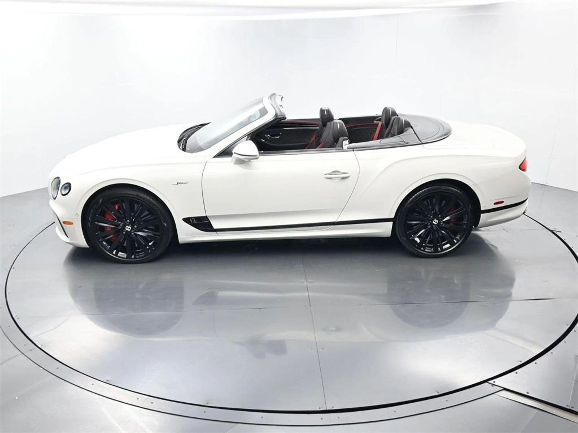 mph039_919348378_i_GF_5e_Vw9nalmm5_RK_Cx_BWC_6_NFW_Yg_0a69d867dc