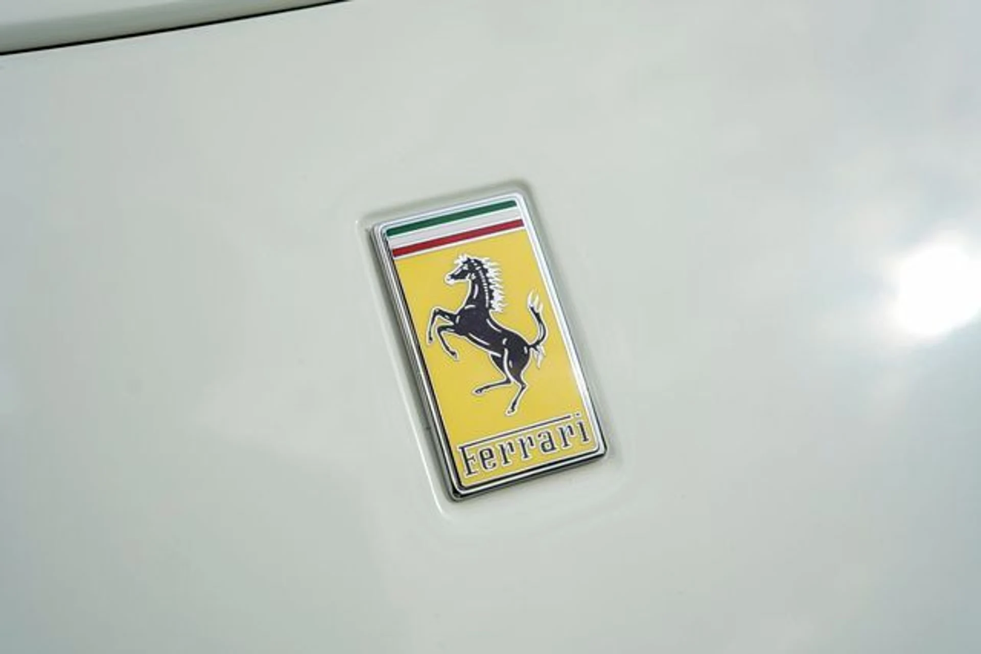 mph039_943065878_22977808_40_0ecdb5a617