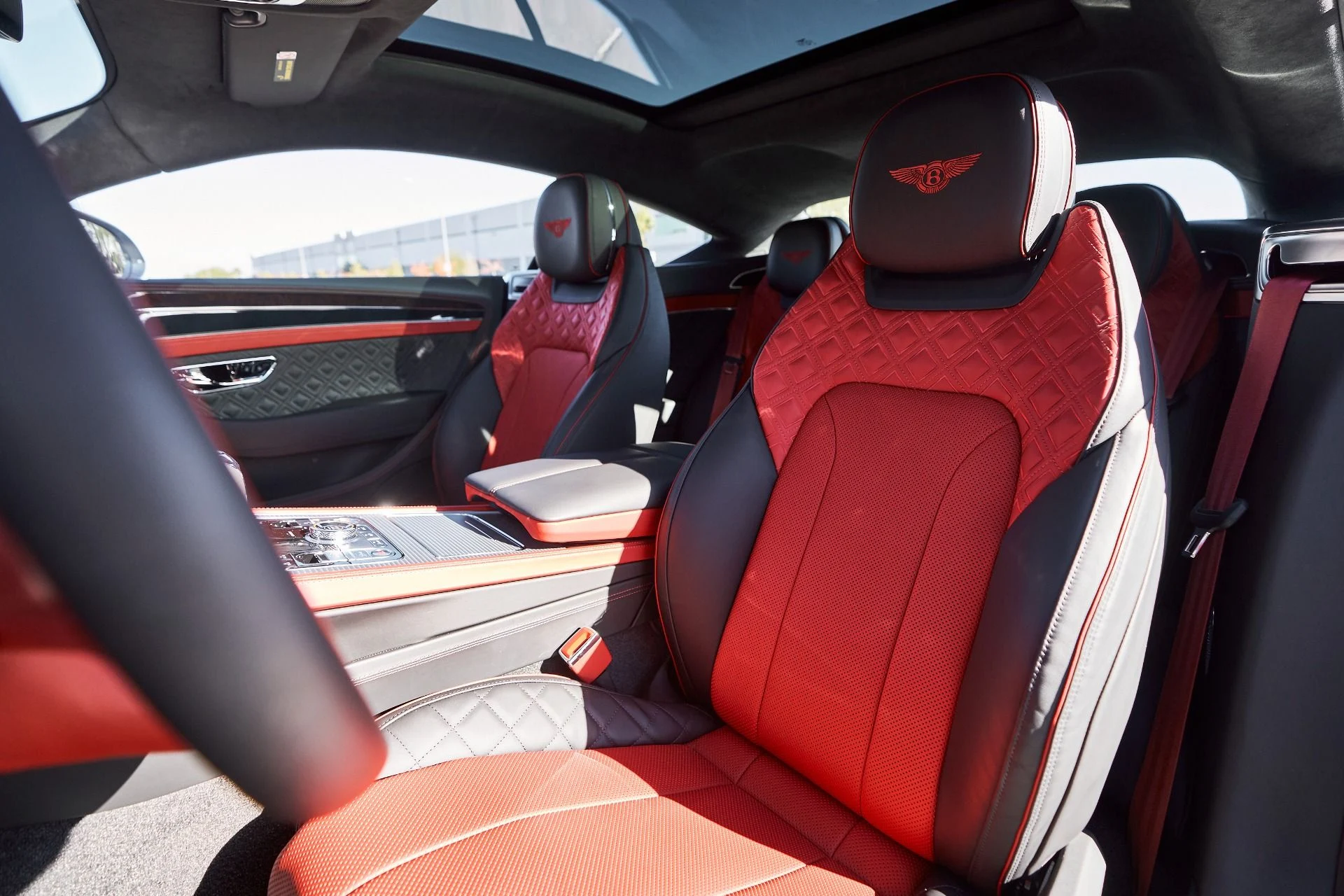 mph039_944944827_Used_2023_Bentley_Continental_GT_Azure_1764903607_c9b779bcd7