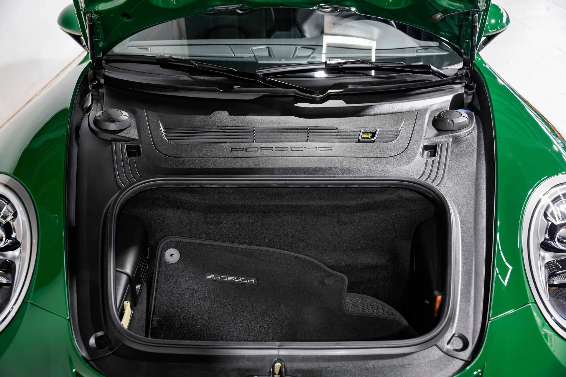 mph039_945780057_b263415a935ac40d85d489961088b002x_01f7ab9472