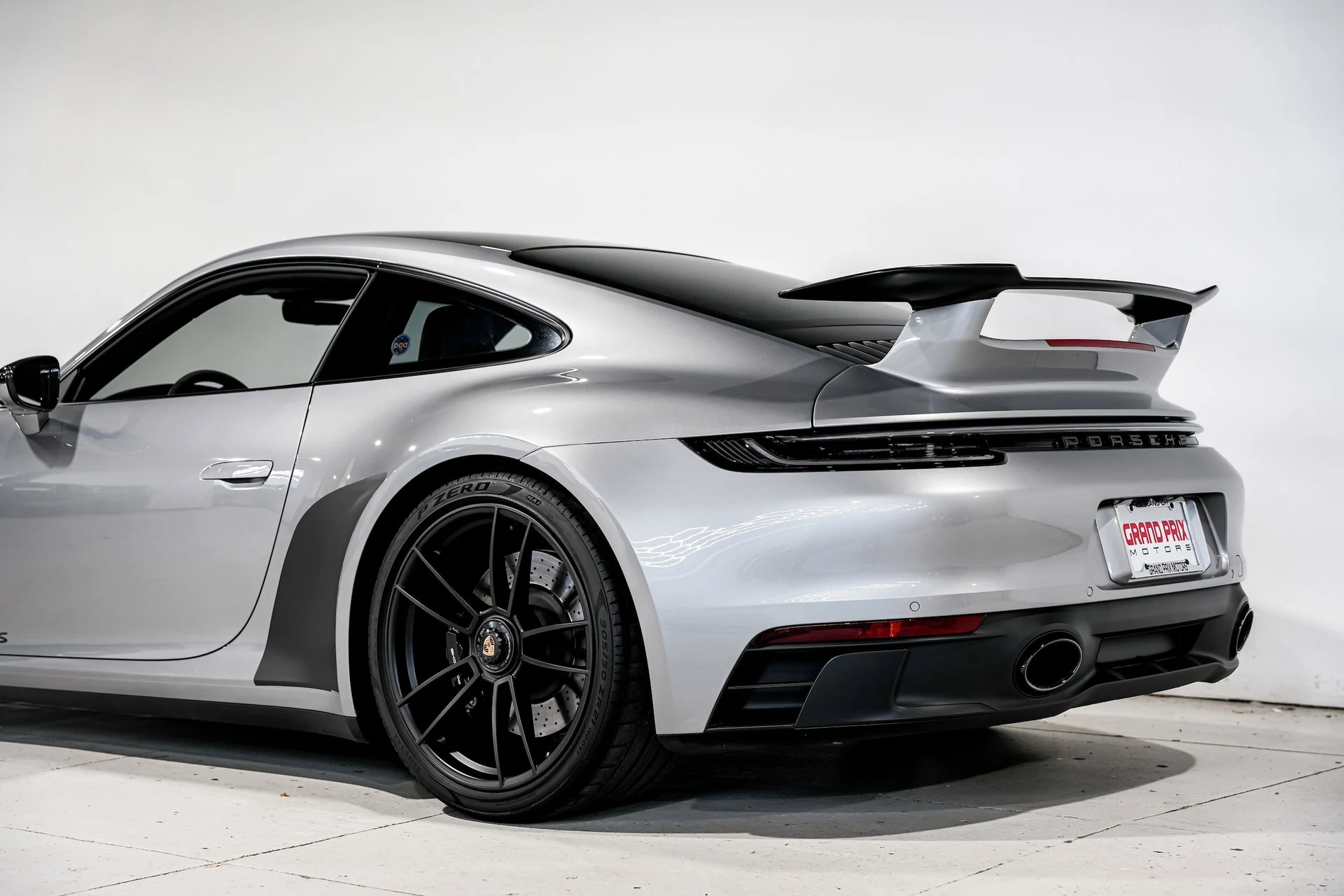 mph039_946177146_7f2ecd68f11f1e3fbf9c005af87eb4c2x_d1e6cd3c0f