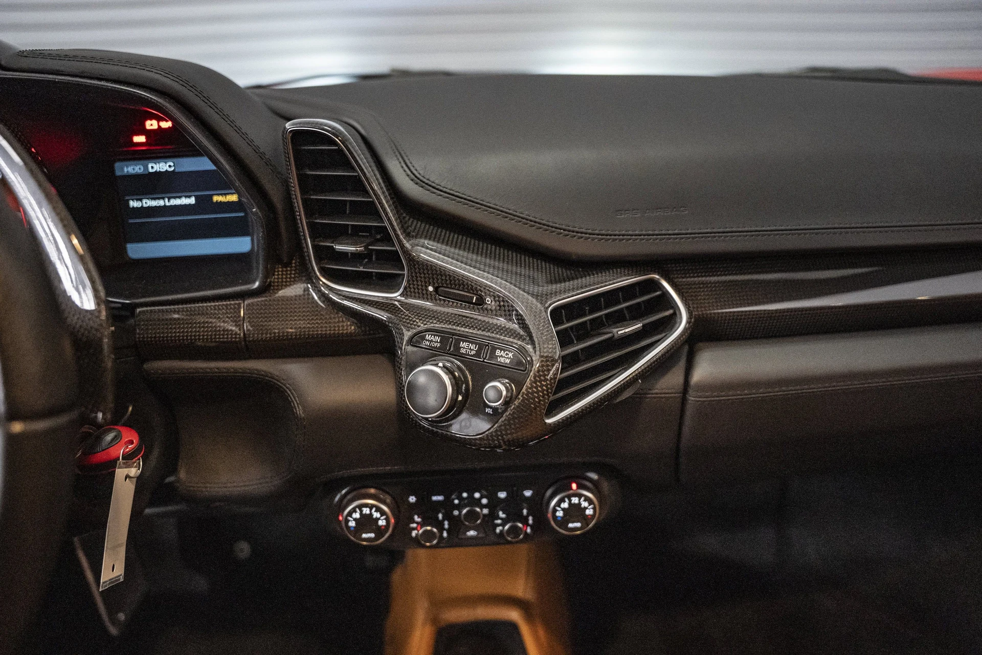 mph039_948388226_d57bd367519d438c9ae8aa5d887e1467_2fd9d19a2a