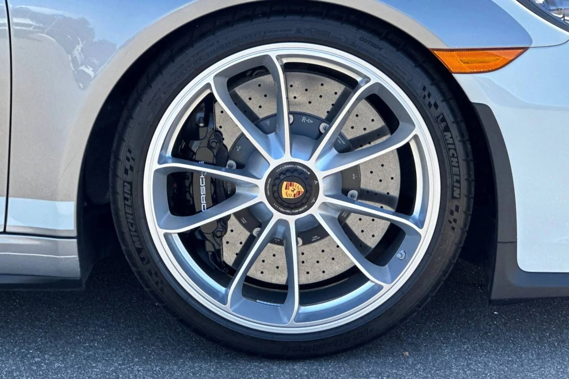 mph039_950009467_1280_8484616559