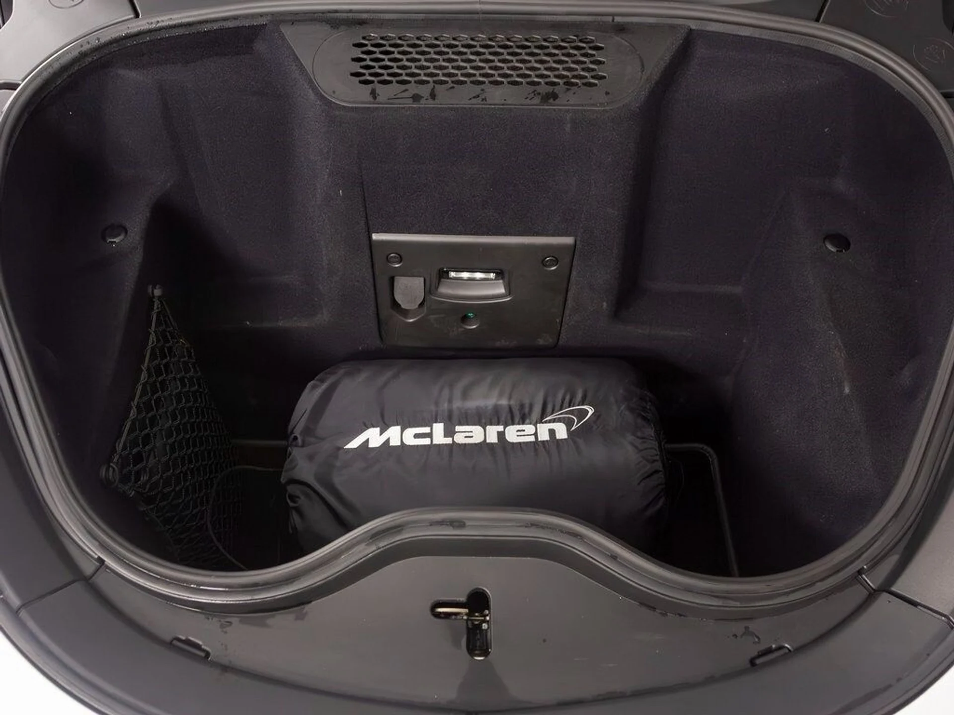 mph039_951274674_1344a2adb2d191c27098b18934345d2ax_fe0541513b