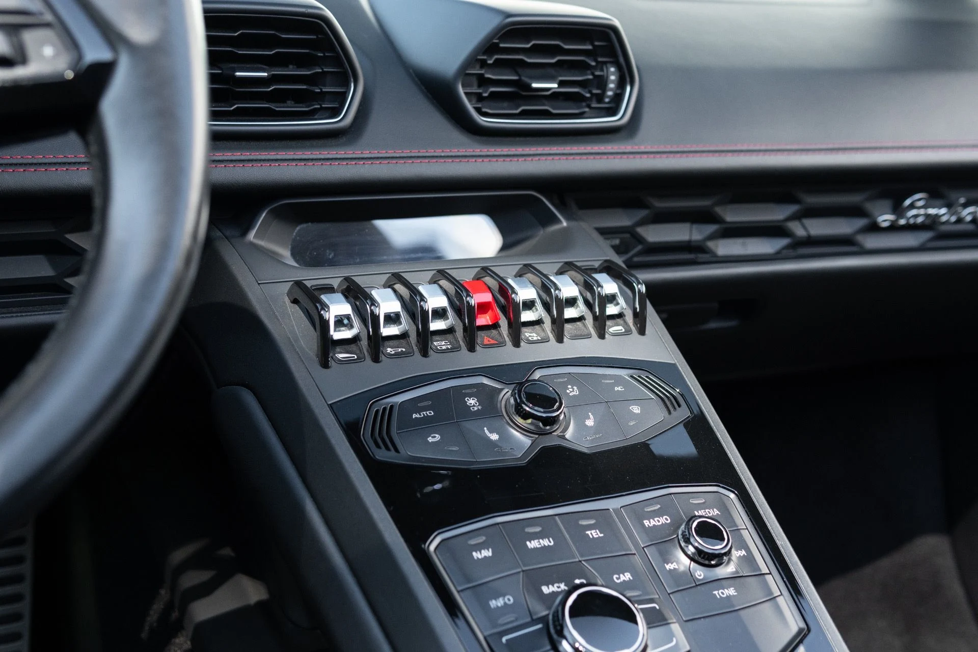 mph039_959184964_Used_2017_Lamborghini_Huracan_LP_610_4_Spyder_1774364077_c8567fcc4c