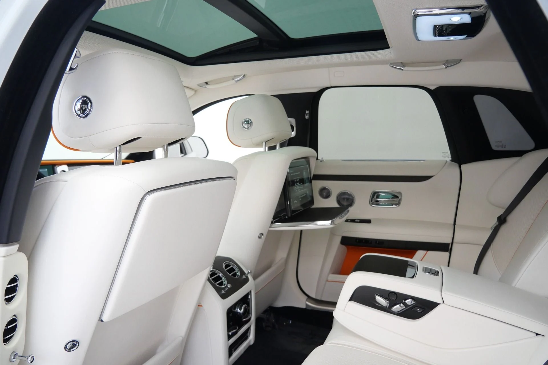 mph039_966007655_Used_2022_Rolls_Royce_Ghost_Low_Miles_The_Ghost_Package_Bespoke_Audio_1780333725_f27e92fb00
