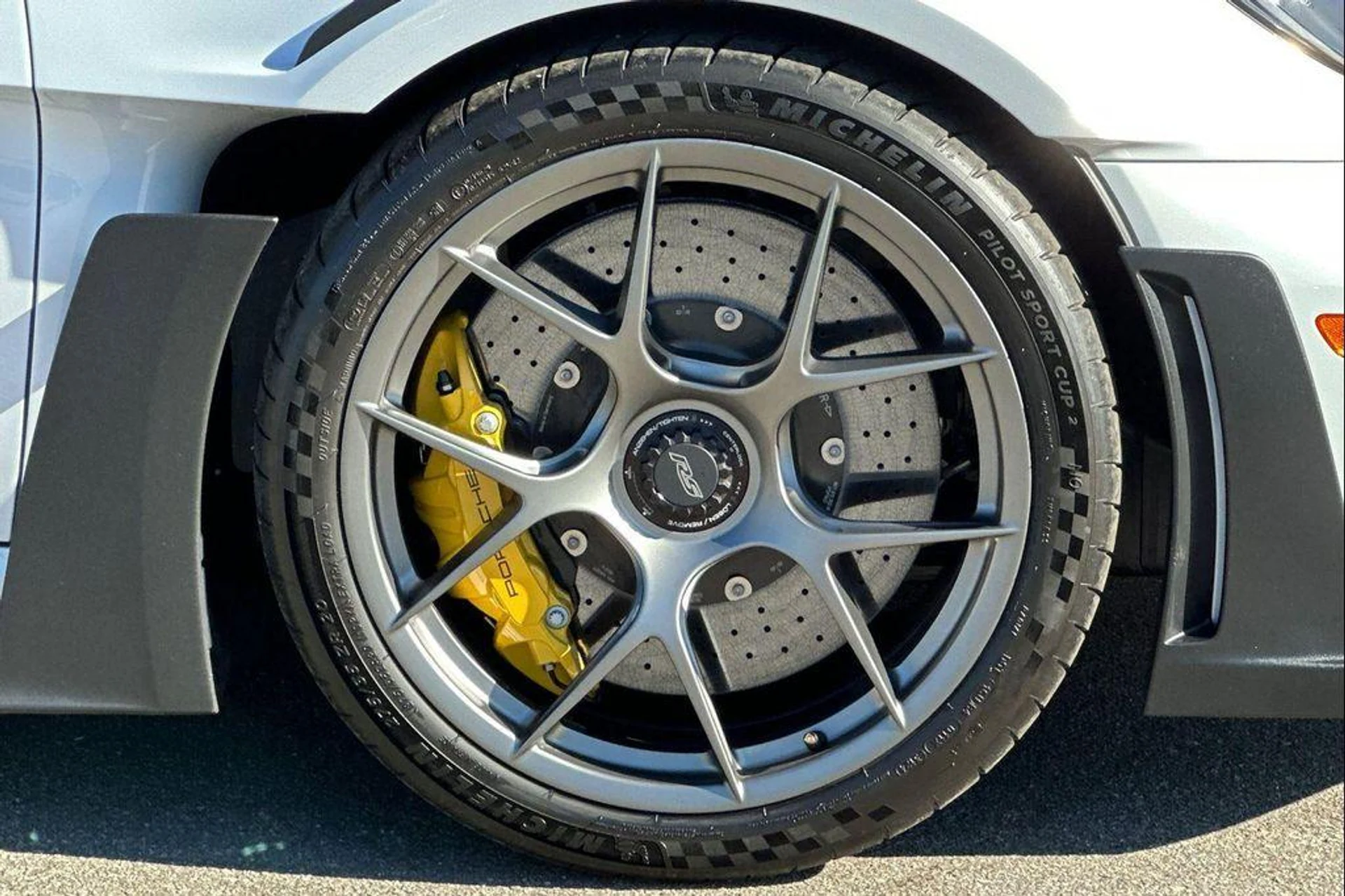 mph039_967642257_6c_Di_Jrh_O_Lu9_ZB_Alpa2_VK_5_V2_RXA_4dd8a72f1e