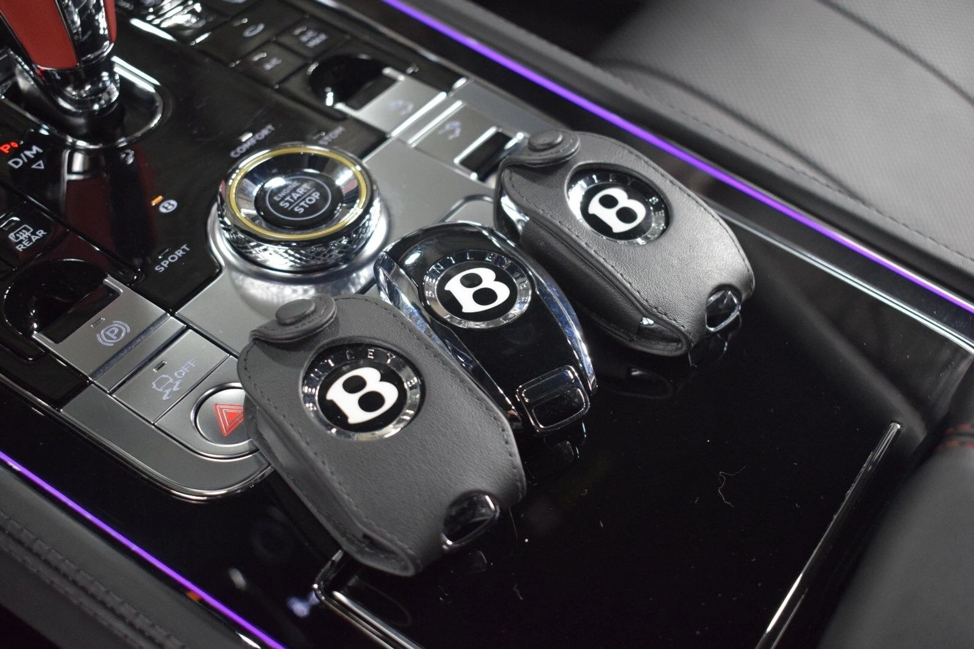 mph039_968544806_1c3c2f0bfcb09a6c6642a41dbb9c3fcfx_85afd52430