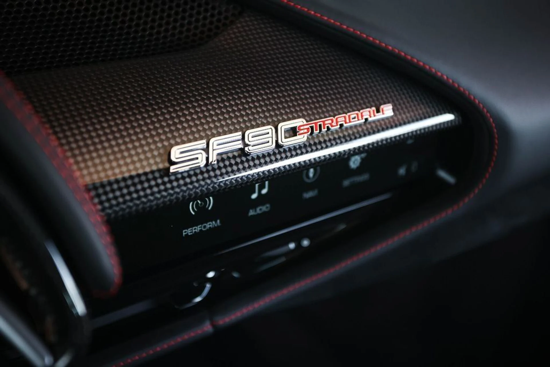 mph039_978207499_58e48f0ee82f9fb1471af3d076ba6a20_9ef8d5de61