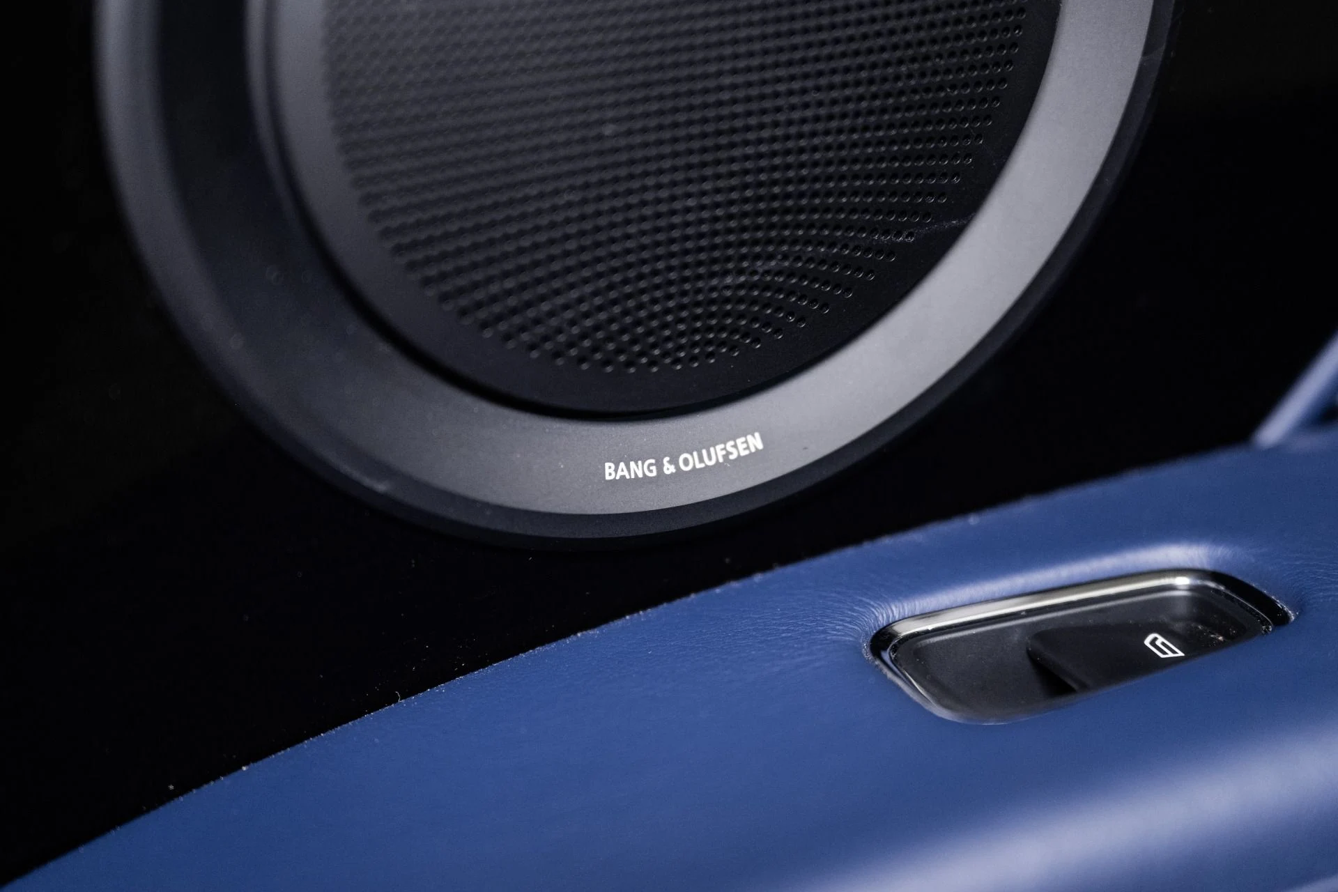 mph039_983939926_Used_2020_Aston_Martin_DBS_Superleggera_1754334854_01fccdf82f