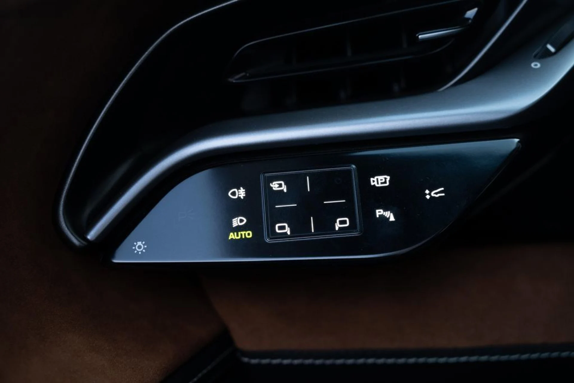 mph039_989229571_22ac0b8bb80b4836a487b5e281704e87_f54c36bb13