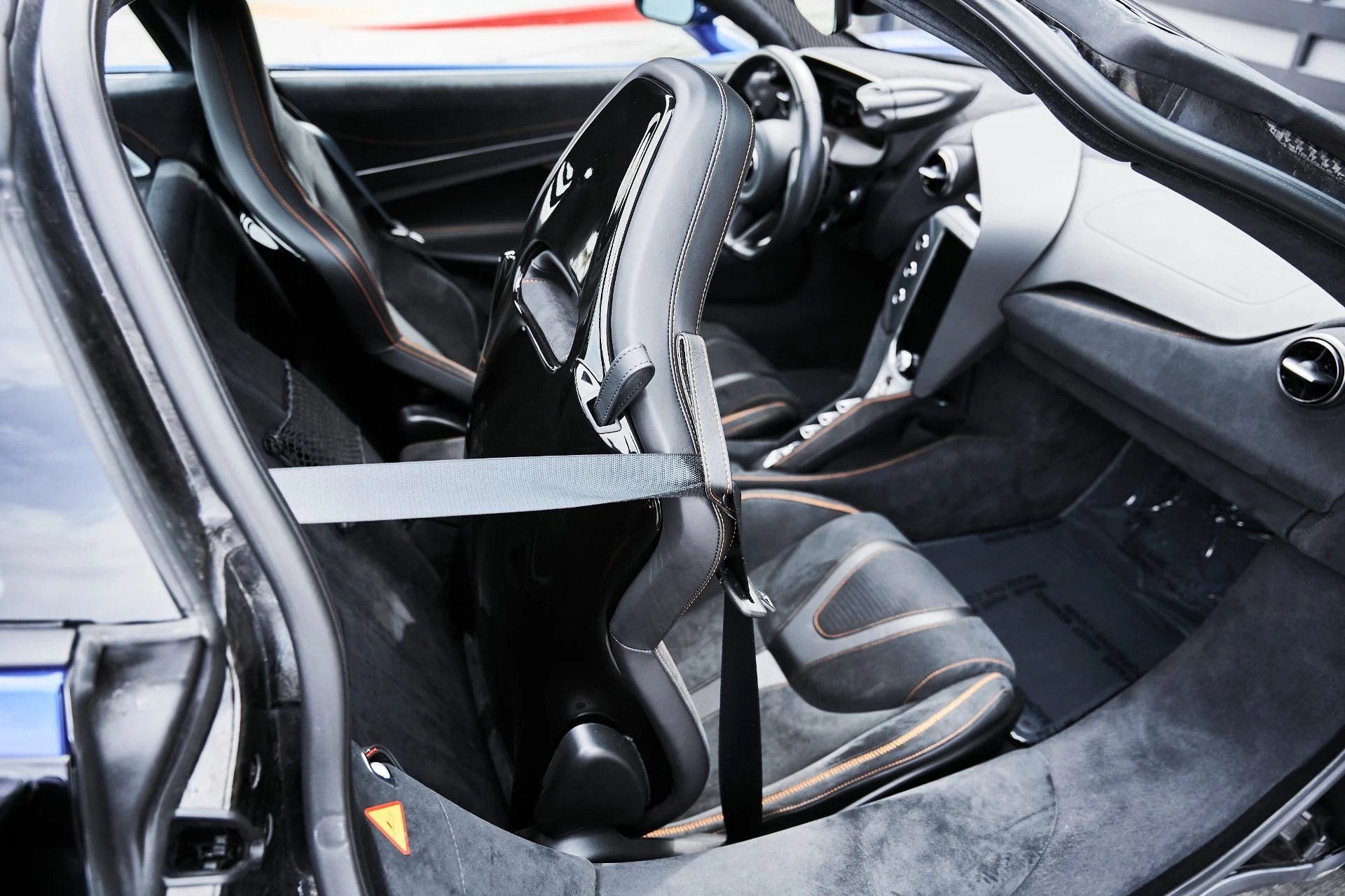 mph039_990213908_Used_2024_Mc_Laren_750_S_1775006059_23f6267c8d