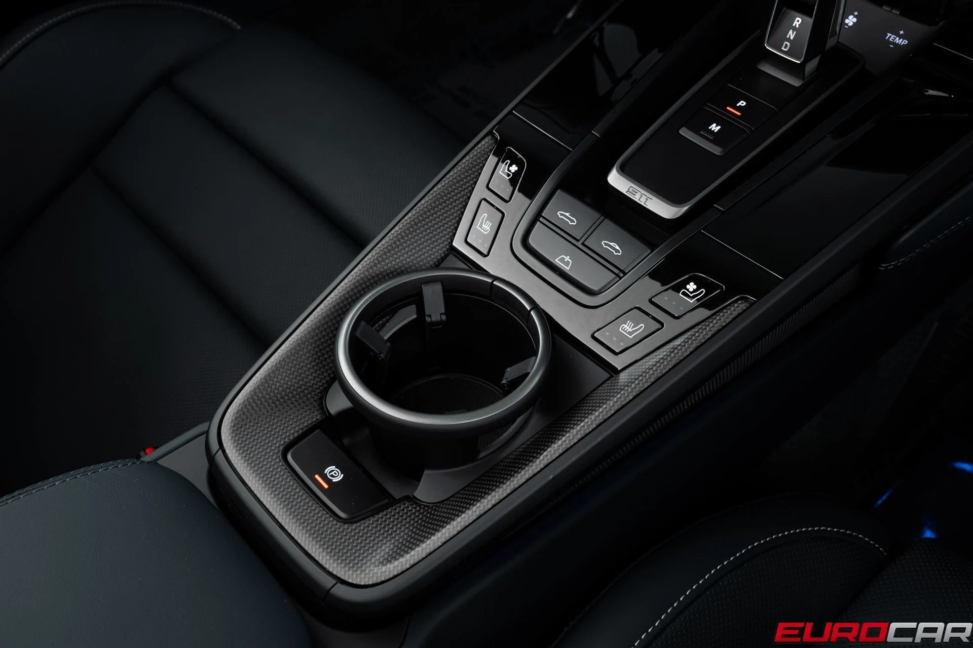 mph039_992576405_image_40_791bce8c6f