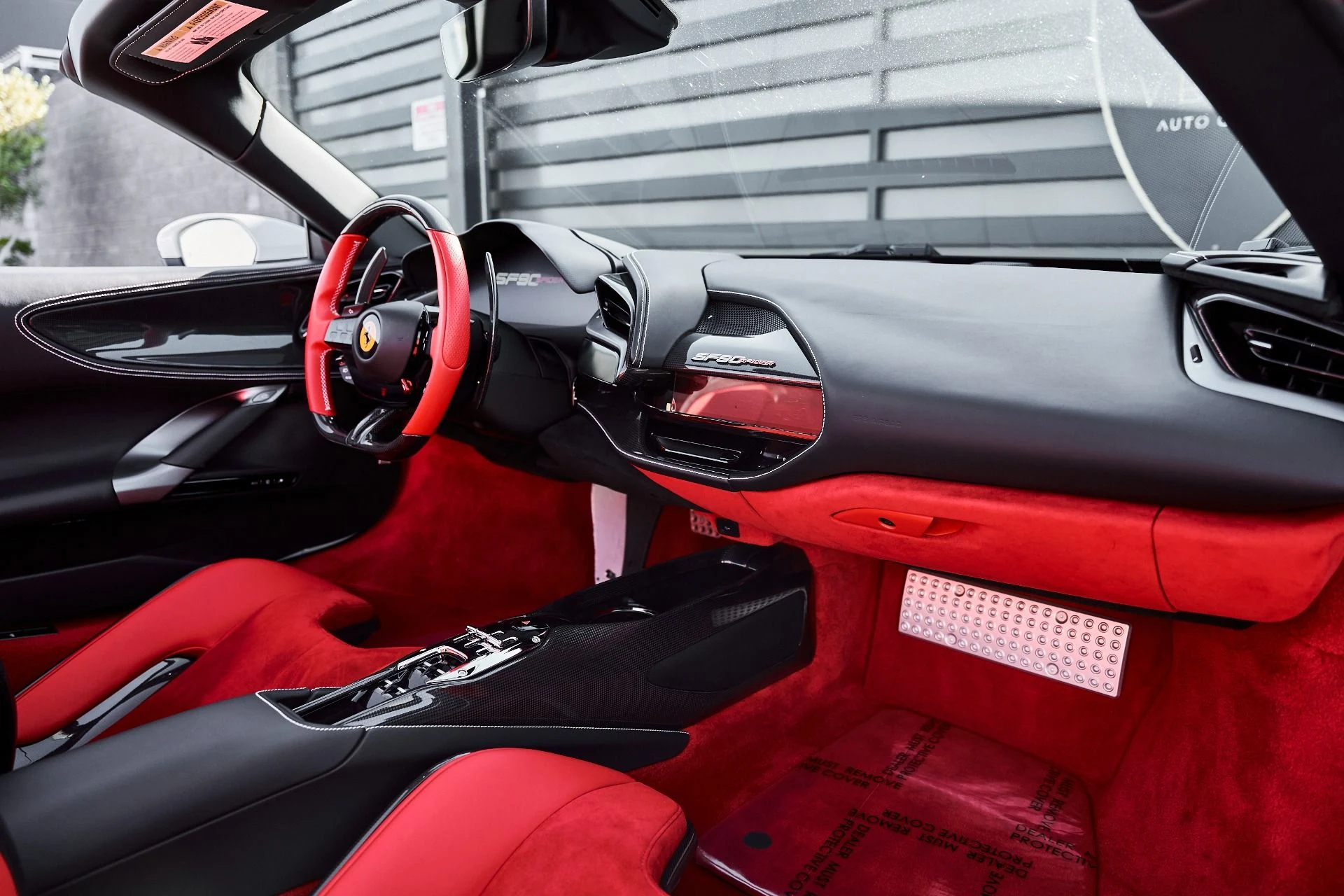 mph040_1008942495_Used_2025_Ferrari_SF_90_Spider_Base_1776876602_2b1bd7cb41