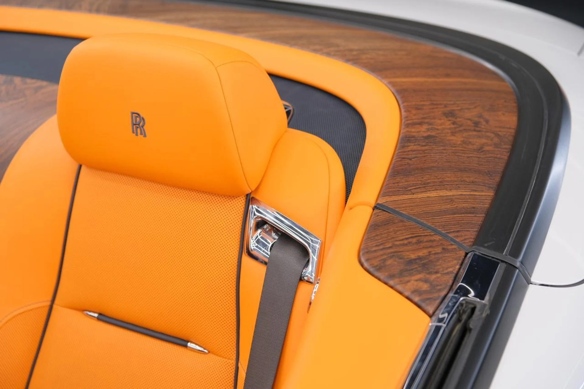 mph040_1008983505_4ec81cf9f3277e68ea415d1ac99e23b5_a8b0459528