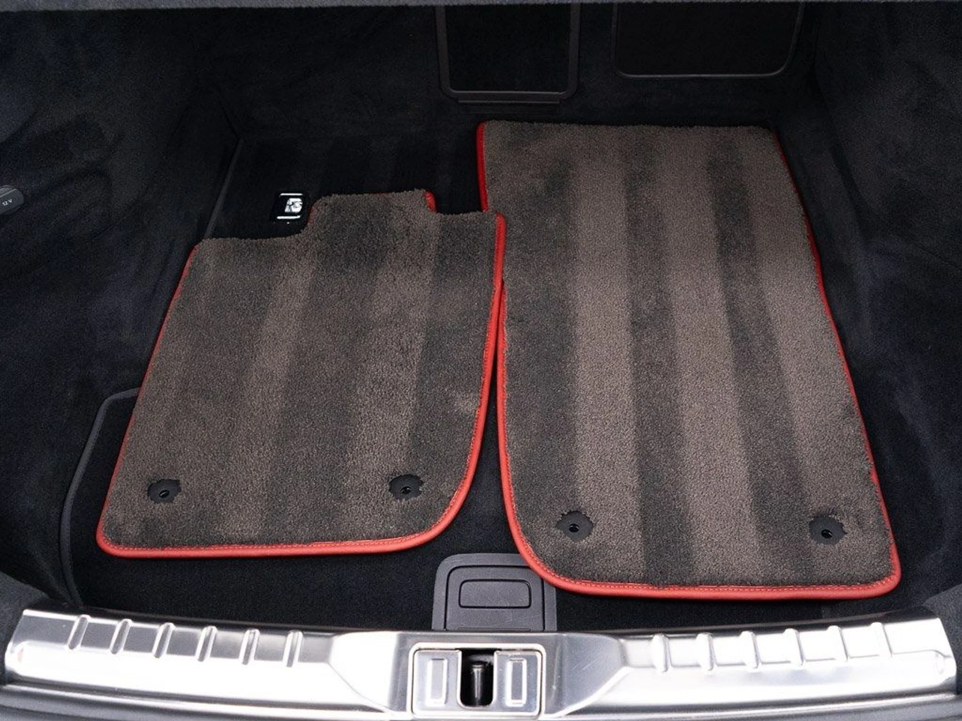 mph040_1012855358_8f47600a499de0fd2838532da7ac60bd_1929e6263f