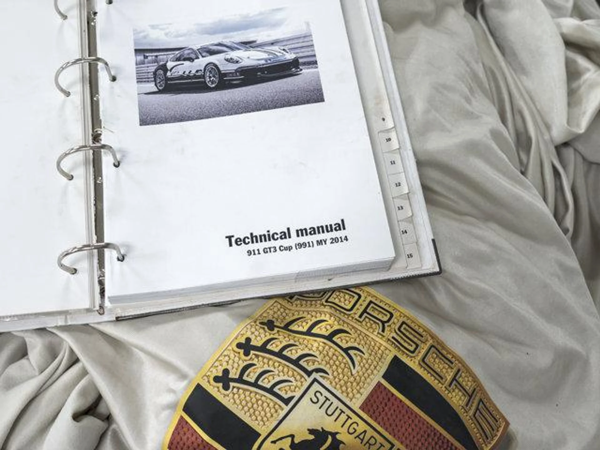 mph040_1014328186_6j_M_4awc89_C_Mc_A_Cu_OC_2_Yz09_Ukw_824a169174